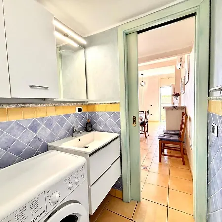 Apartment Rebecca's House, Cagliari, Poetto *